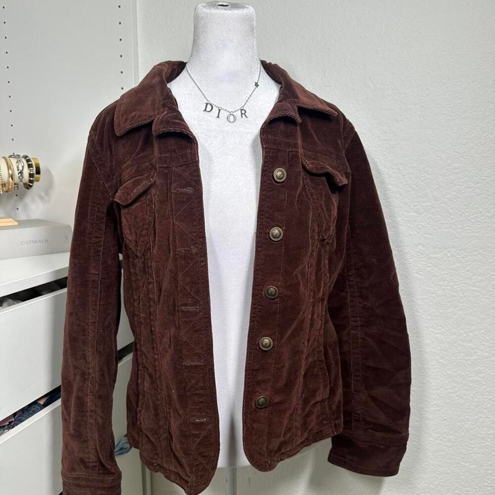 Brown corduroy jacket with buttons